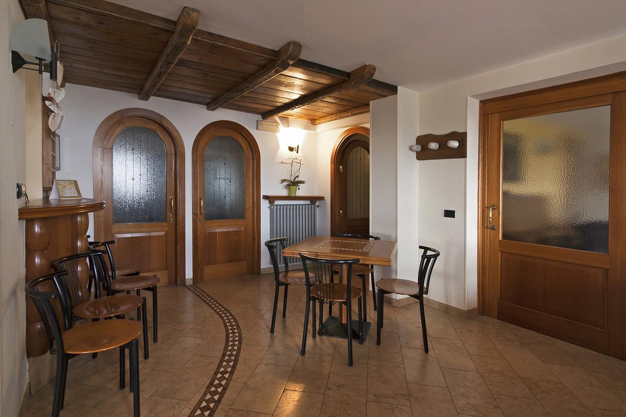 Albergo Ristorante Leso Bosco Chiesanuova Exterior foto